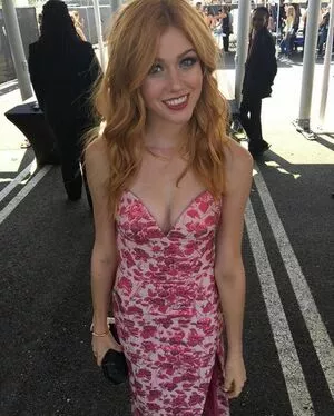 Katherine McNamara / kat.mcnamara nude photo #0182