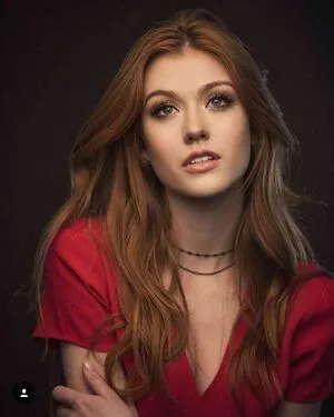 Katherine McNamara / kat.mcnamara nude photo #0186