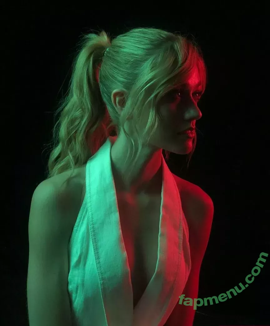 Katherine McNamara nude photo #0195 (kat.mcnamara)