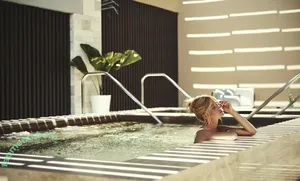 Katherine McNamara / kat.mcnamara nude photo #1034