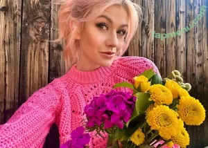 Katherine McNamara / kat.mcnamara nude photo #1043