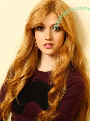 Katherine McNamara / kat.mcnamara nude photo #1065