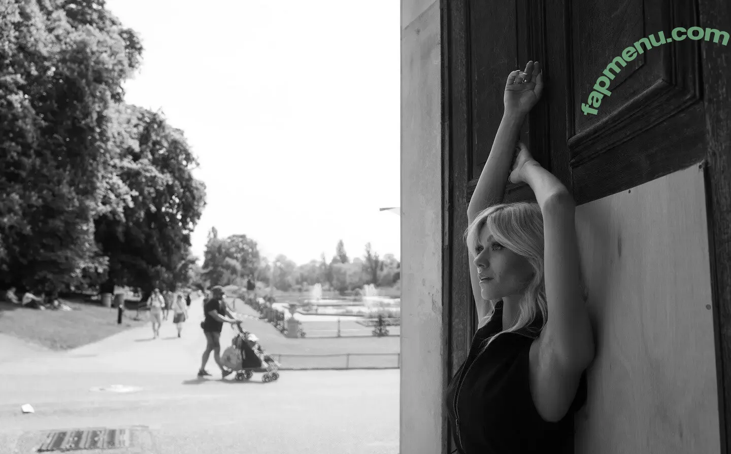 Katherine McNamara nude photo #1111 (kat.mcnamara)