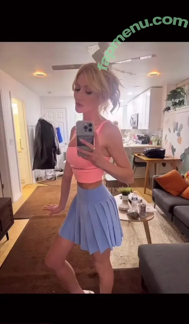 Katherine McNamara nude photo #1136 (kat.mcnamara)