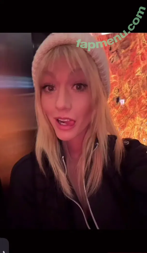 Katherine McNamara nude photo #1139 (kat.mcnamara)