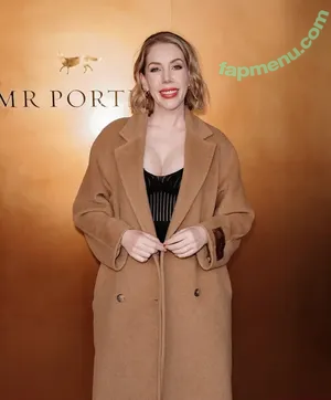 Katherine Ryan / kateryan / kathbum nude photo #0371