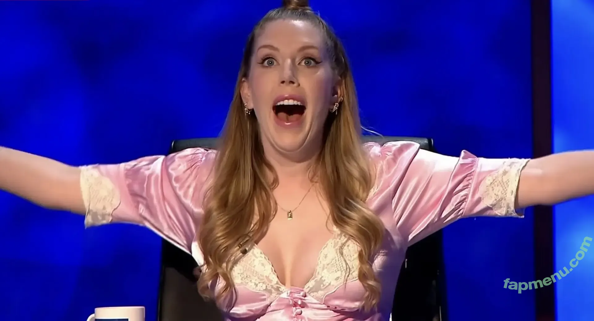 Katherine Ryan nude photo #0331 (kathbum)