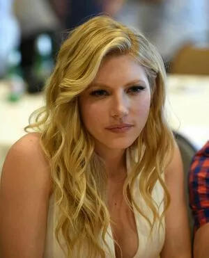 Katheryn Winnick / KatherynWinnick / basic_instinct nude photo #0465