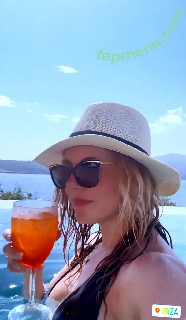 Katheryn Winnick nude photo #0435 (basic_instinct / katherynwinnick)