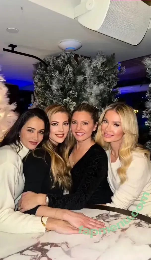 Katheryn Winnick nude photo #0914 (basic_instinct / katherynwinnick)