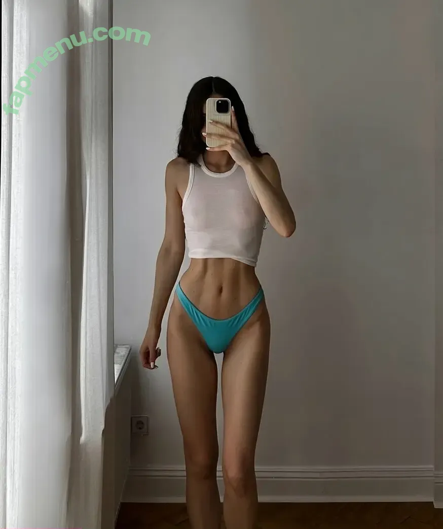 Kathi Schr nude photo #0002 (kathiischr)