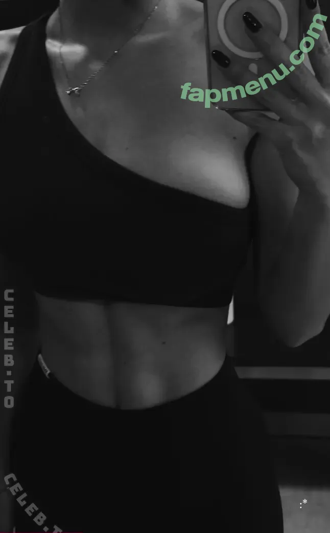 Kathiepr nude photo #0071 (kathleennmoeller)