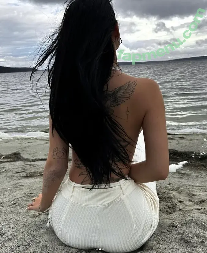 Kathiyessir nude photo #0034 (Kathiyessir)