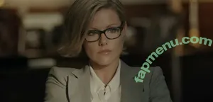Kathleen Robertson / canadian girl / kathleenrobert7 nude photo #0012