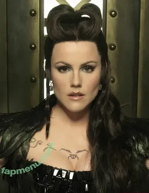 Kathleen Robertson / canadian girl / kathleenrobert7 nude photo #0074