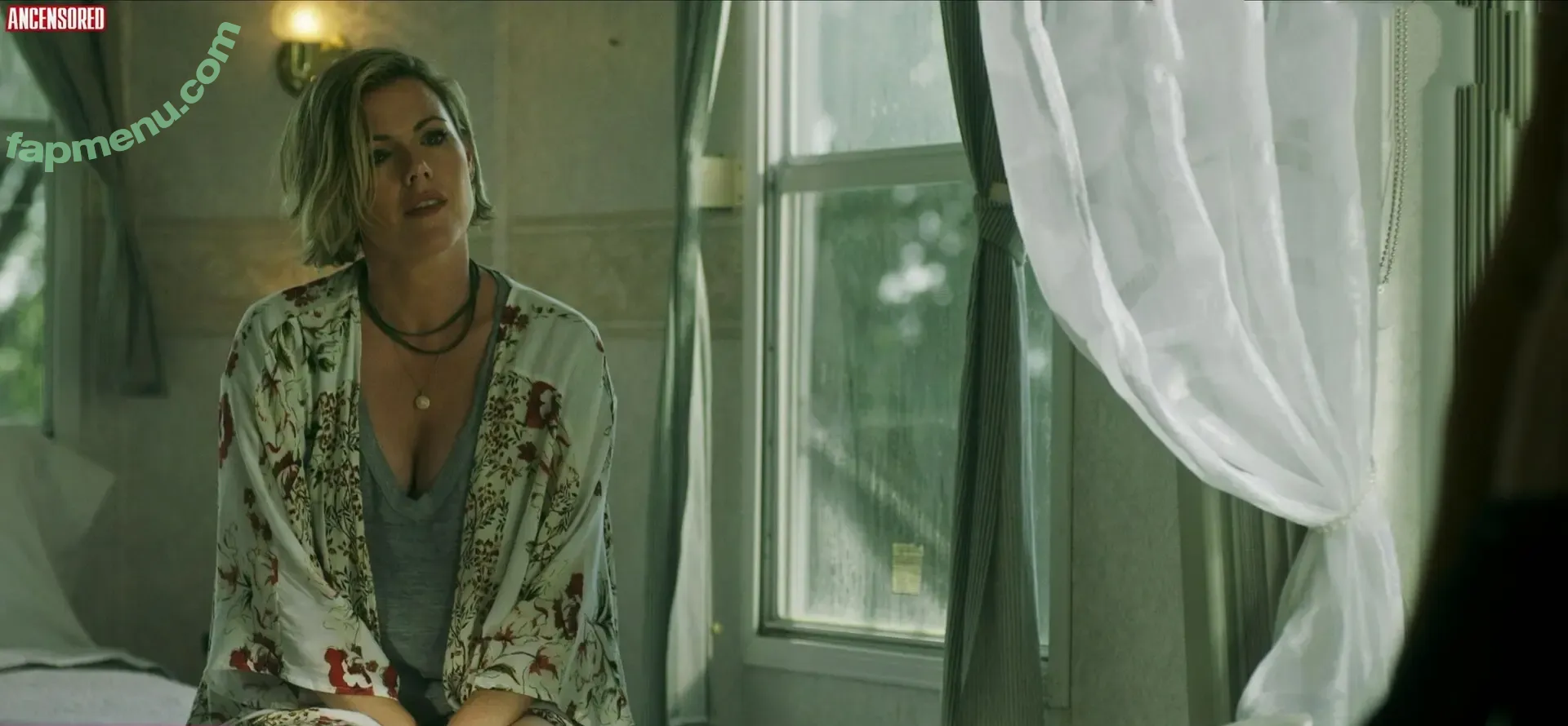 Kathleen Robertson nude photo #0063 (canadian girl / kathleenrobert7)