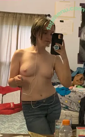  nude photo #0005