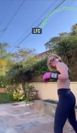 Kathryn Newton / kathrynnewton nude photo #0213