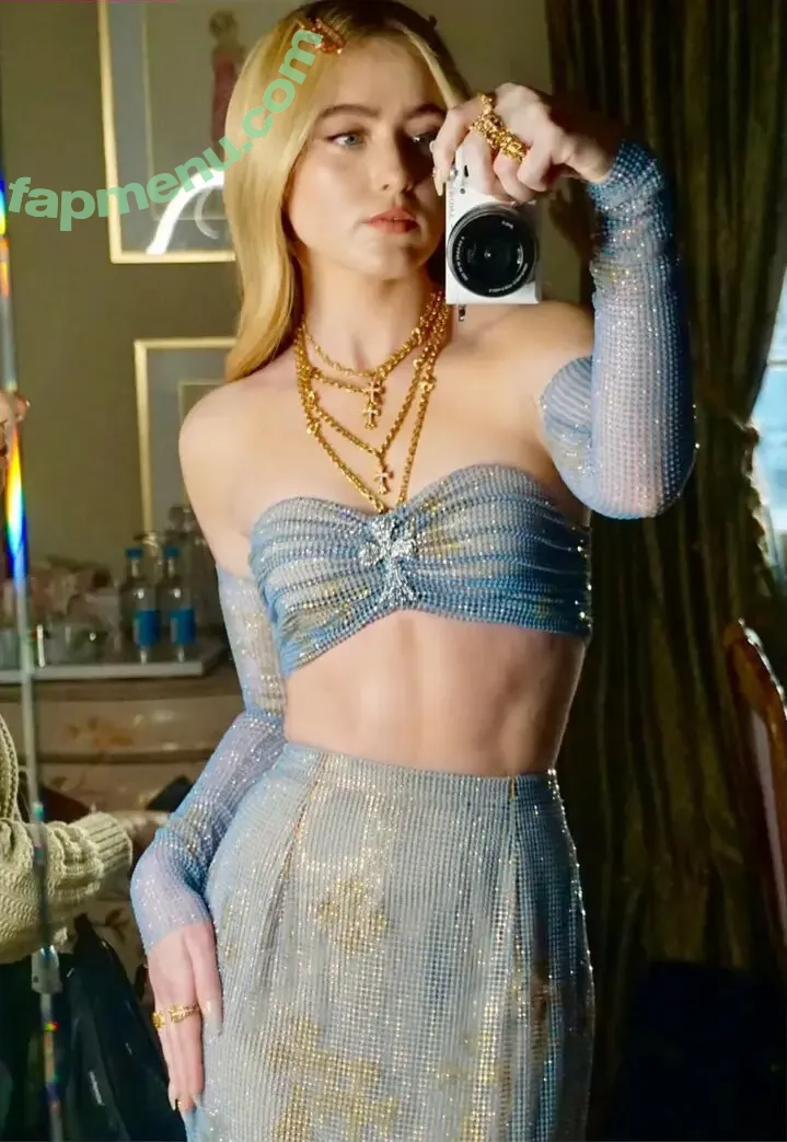 Kathryn Newton nude photo #0219 (kathrynnewton)