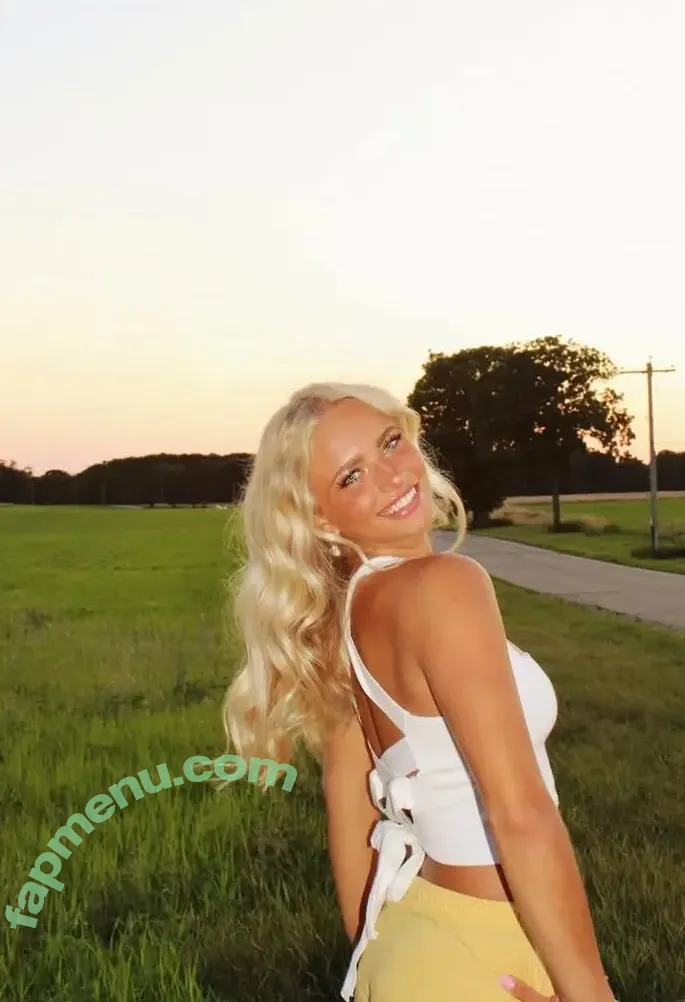 Kathryn Ortmeier nude photo #0041 (Kathryn / chungachungaxd / kathryn.ortmeier)