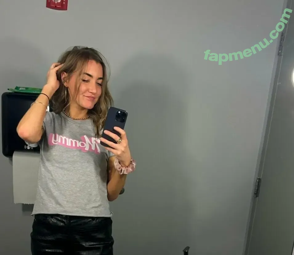 kathryngong nude photo #0039 (kathryngong)