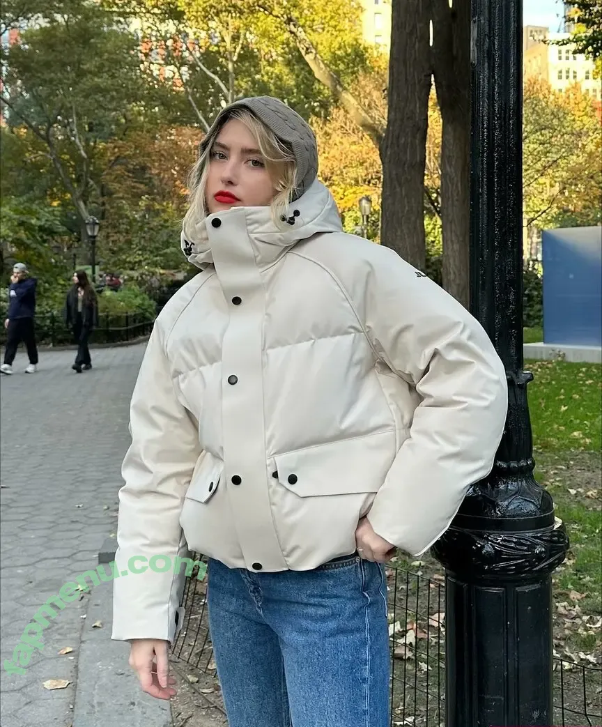 Kathrynton nude photo #1020 (kathrynnewton / katsoik23)