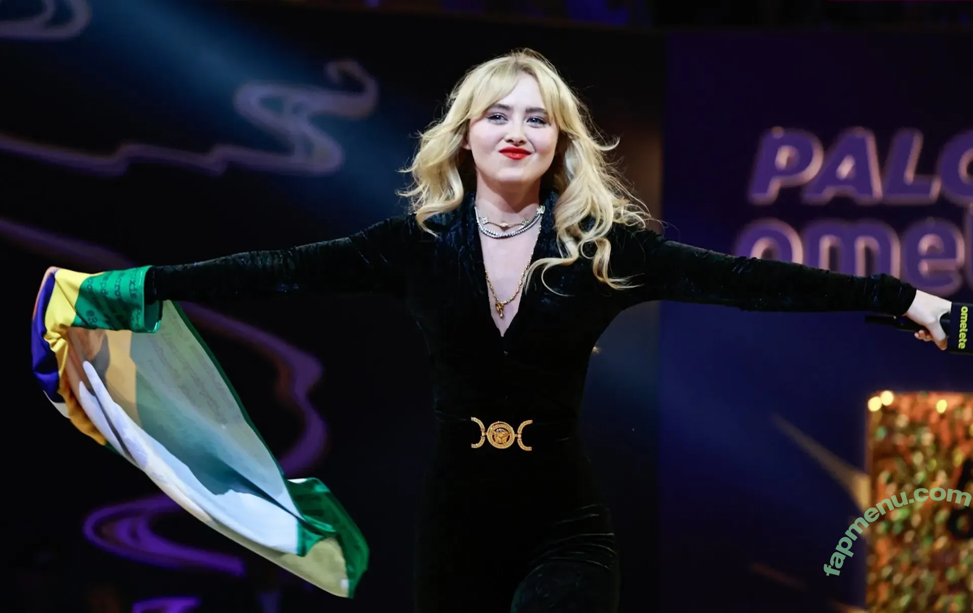 Kathrynton nude photo #1055 (kathrynnewton / katsoik23)