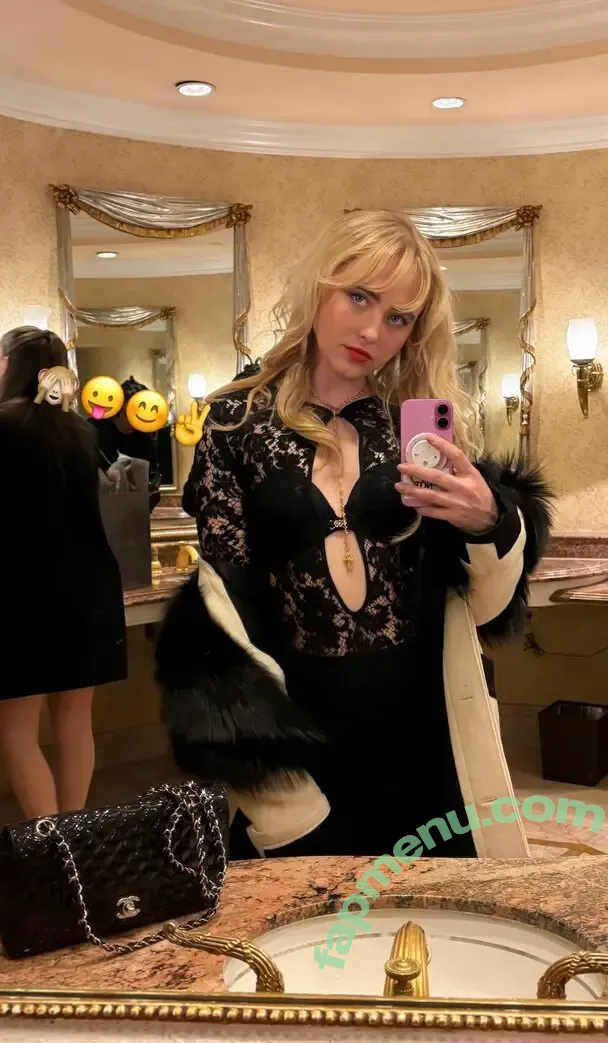 Kathrynton nude photo #1136 (kathrynnewton / katsoik23)