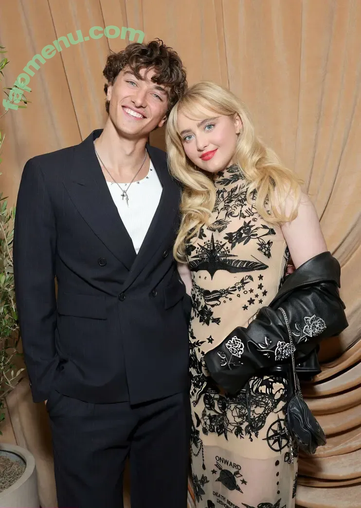 Kathrynton nude photo #1141 (kathrynnewton / katsoik23)