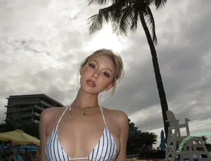 Kathy Zheng / kathyyymm nude photo #0035