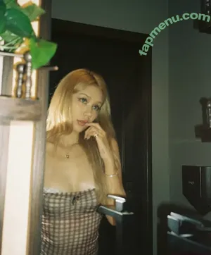 Kathy Zheng / kathyyymm nude photo #0039