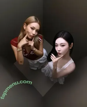 Kathy Zheng / kathyyymm nude photo #0100