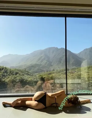 Kathy Zheng / kathyyymm nude photo #0243