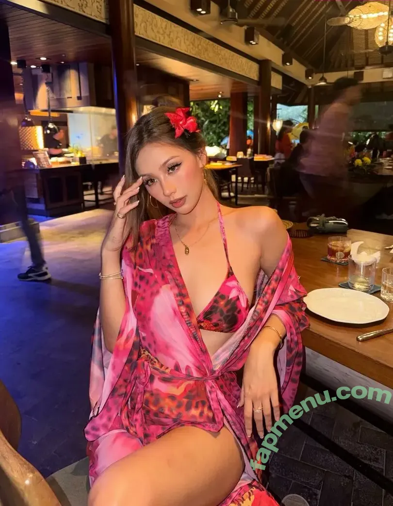 Kathy Zheng nude photo #0276 (kathyyymm)