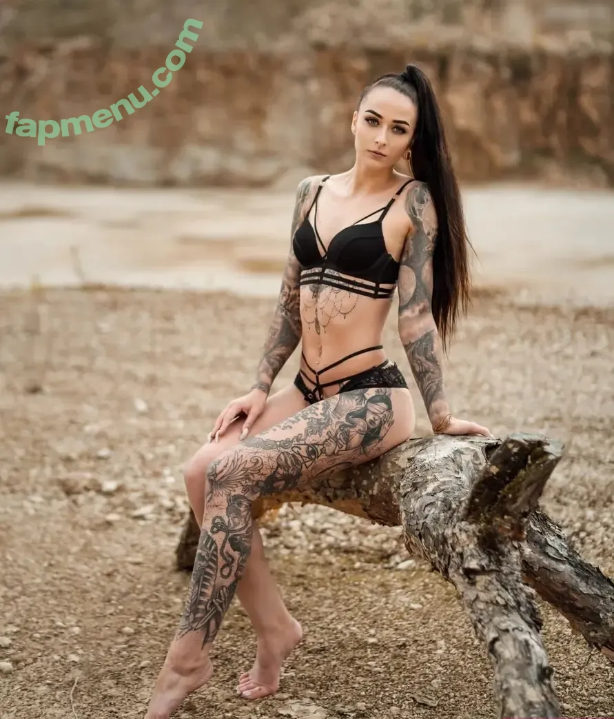 Kati Flauschig nude photo #0012 (katiflauschig)