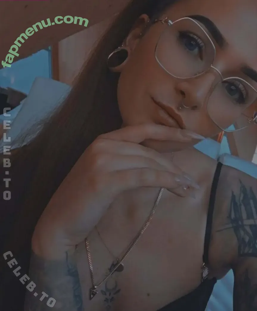 Kati Flauschig nude photo #0089 (katiflauschig)