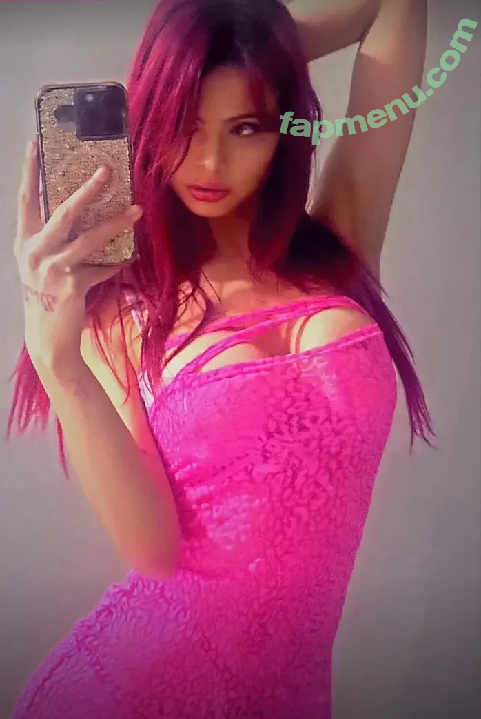 Katie Bell nude photo #0074 (katiebellofficial / katieeeeebell)