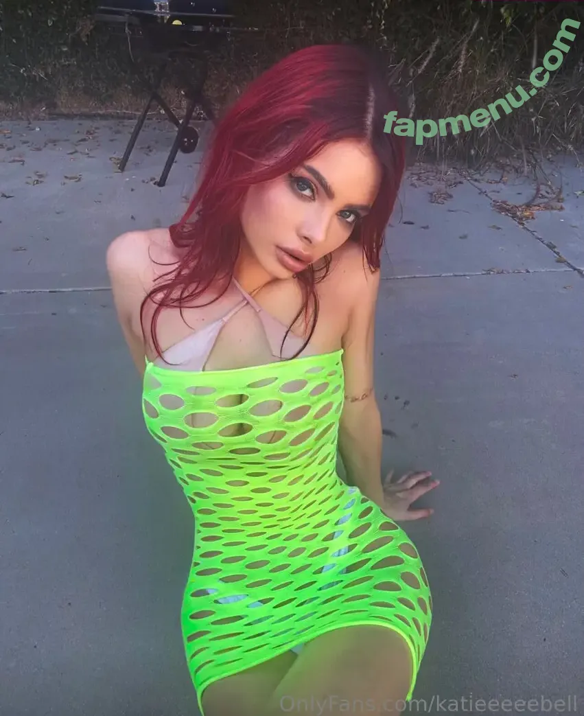 Katie Bell nude photo #0135 (katiebellofficial / katieeeeebell)