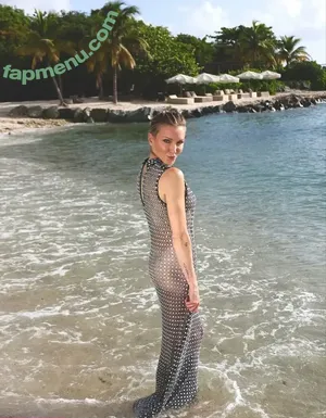 Katie Cassidy / Arrow / katiecassidy / katiecassidyxxx nude photo #0540