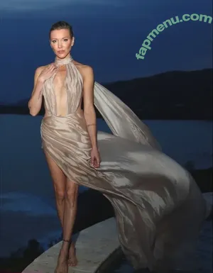 Katie Cassidy / Arrow / katiecassidy / katiecassidyxxx nude photo #0544