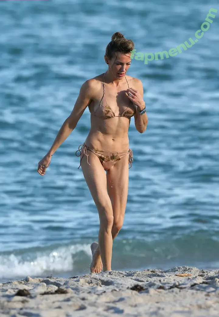 Katie Cassidy nude photo #0480 (Arrow / katiecassidy / katiecassidyxxx)