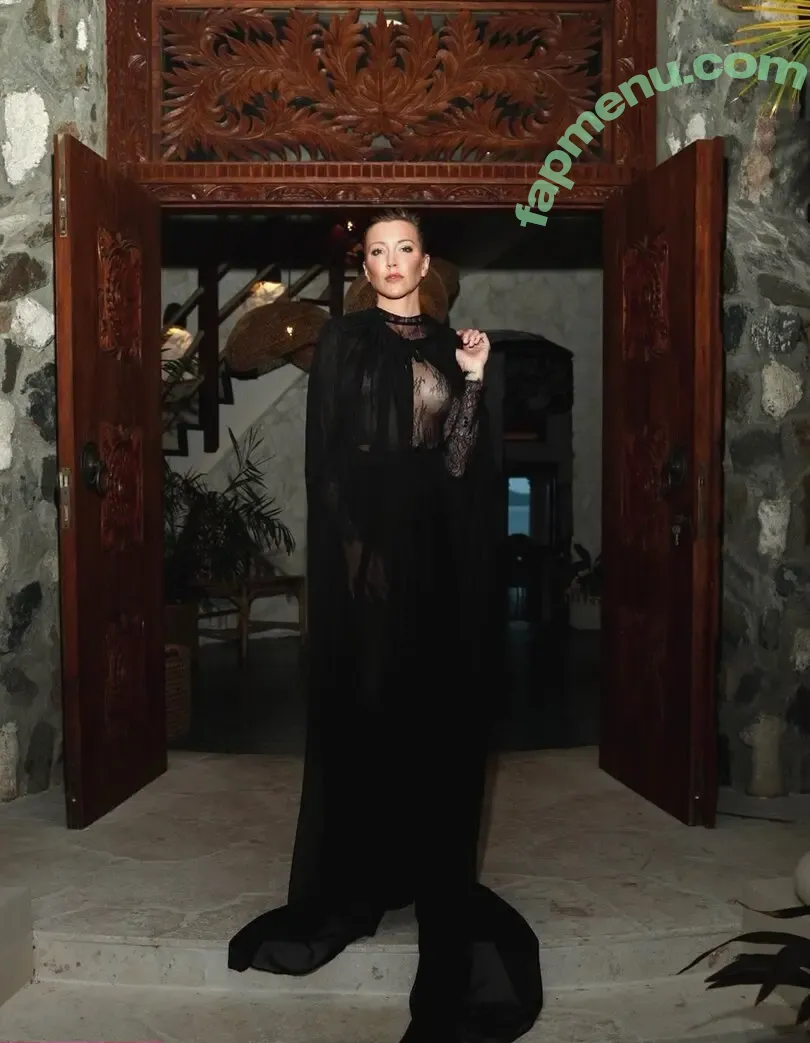 Katie Cassidy nude photo #0523 (Arrow / katiecassidy / katiecassidyxxx)