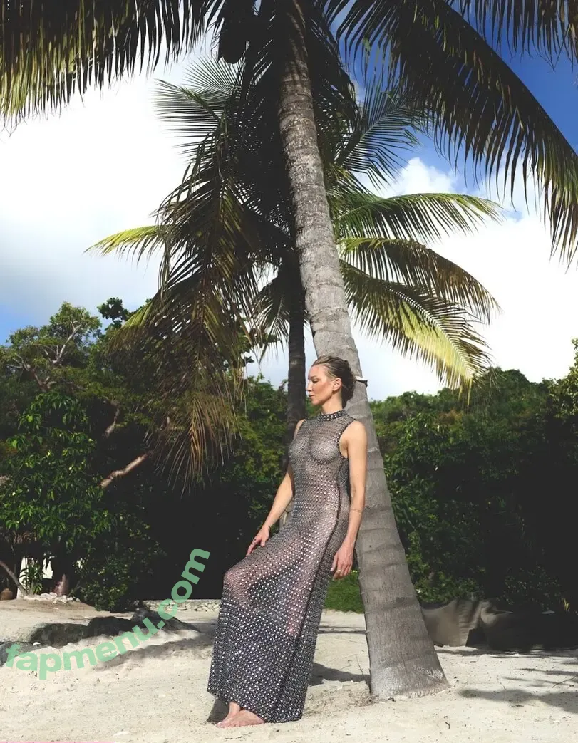 Katie Cassidy nude photo #0534 (Arrow / katiecassidy / katiecassidyxxx)