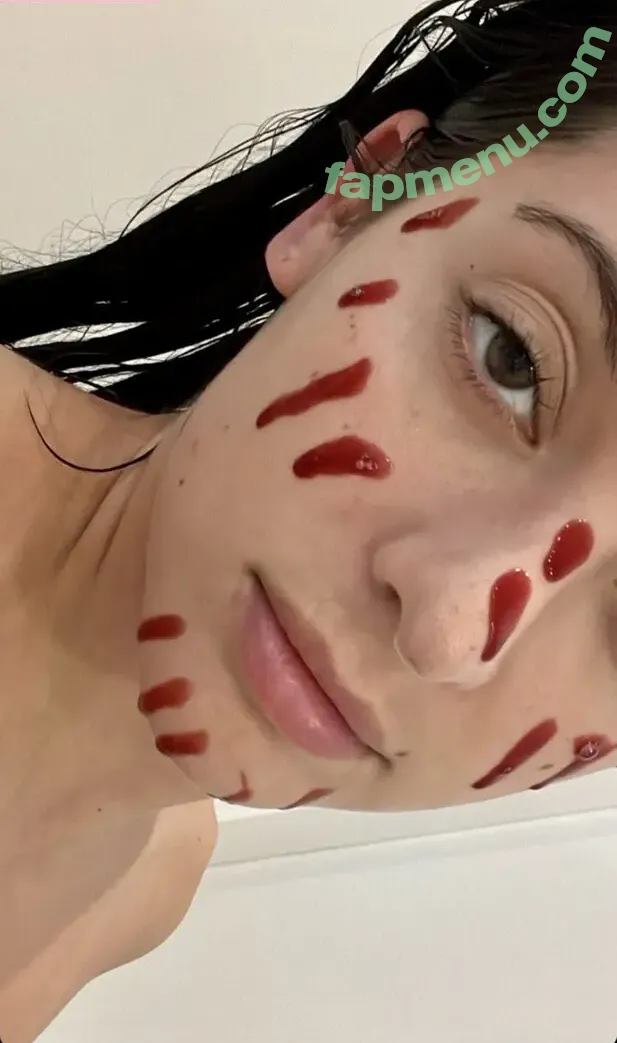 Katie Dillenbeck nude photo #0048 (katievsaliens)