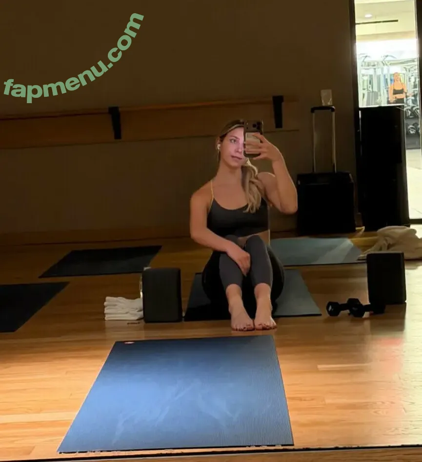 Katie Feeney nude photo #0063 (katiefeeneyy)