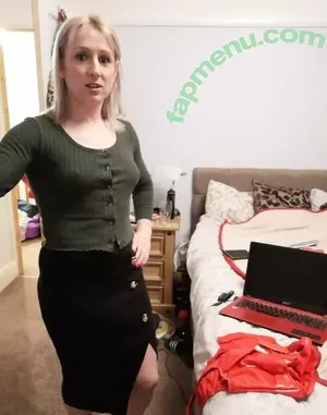 katie__fox / katie-fox / katiefoxts nude photo #0284