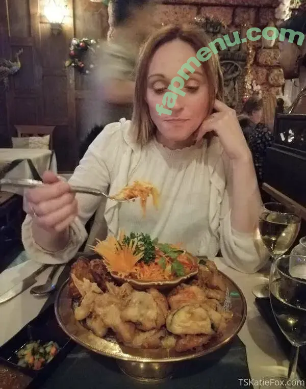 katie__fox nude photo #0280 (katie-fox / katiefoxts)