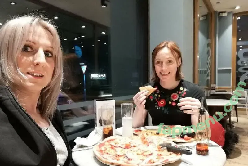 katie__fox nude photo #0286 (katie-fox / katiefoxts)