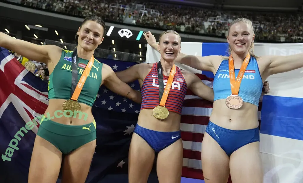 Katie Moon nude photo #0009 (Katie Moon)