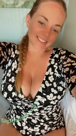 Katie Moran / katieemorann nude photo #0047